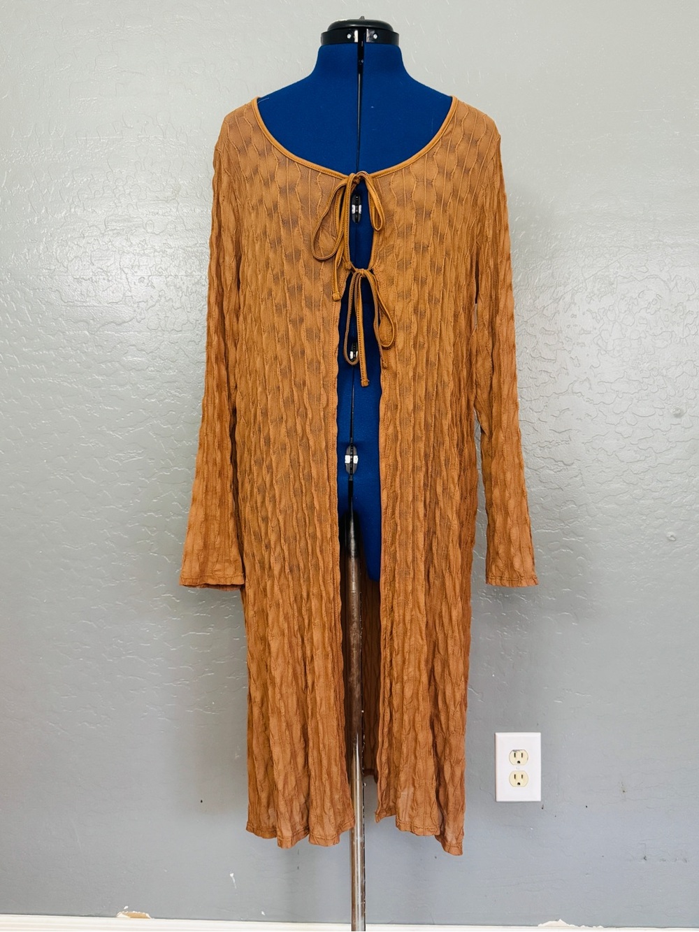 Vibe Rust Tie-Front Sheer Midi Kimono